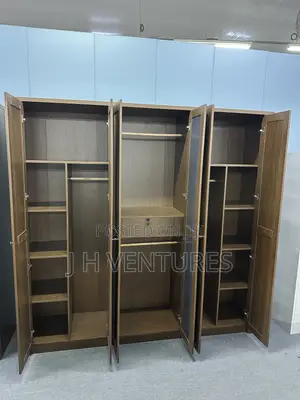 Classic 6 Doors Wardrobe