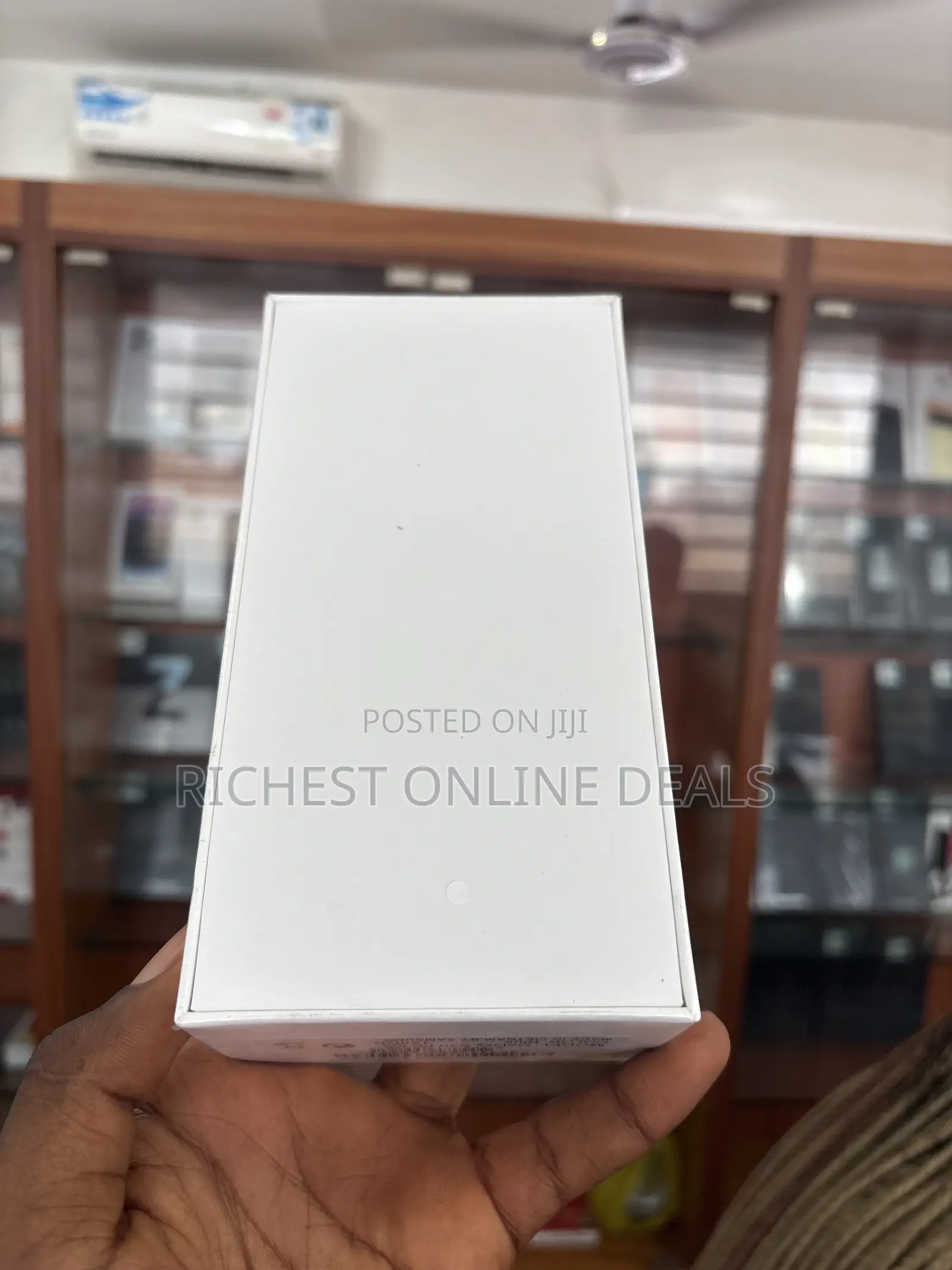 New Samsung Galaxy S20 FE 5G 128 GB Blue