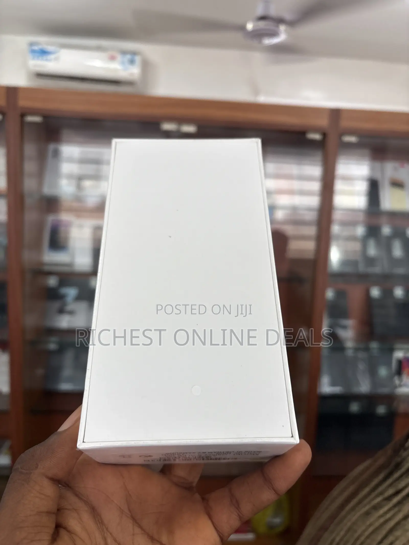 New Samsung Galaxy S20 FE 5G 128 GB Blue