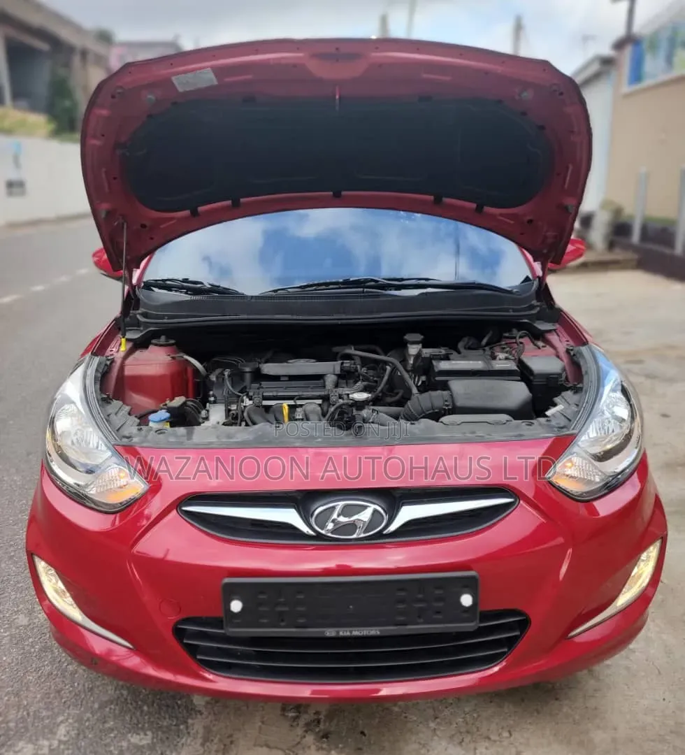Hyundai Accent 2014 Red