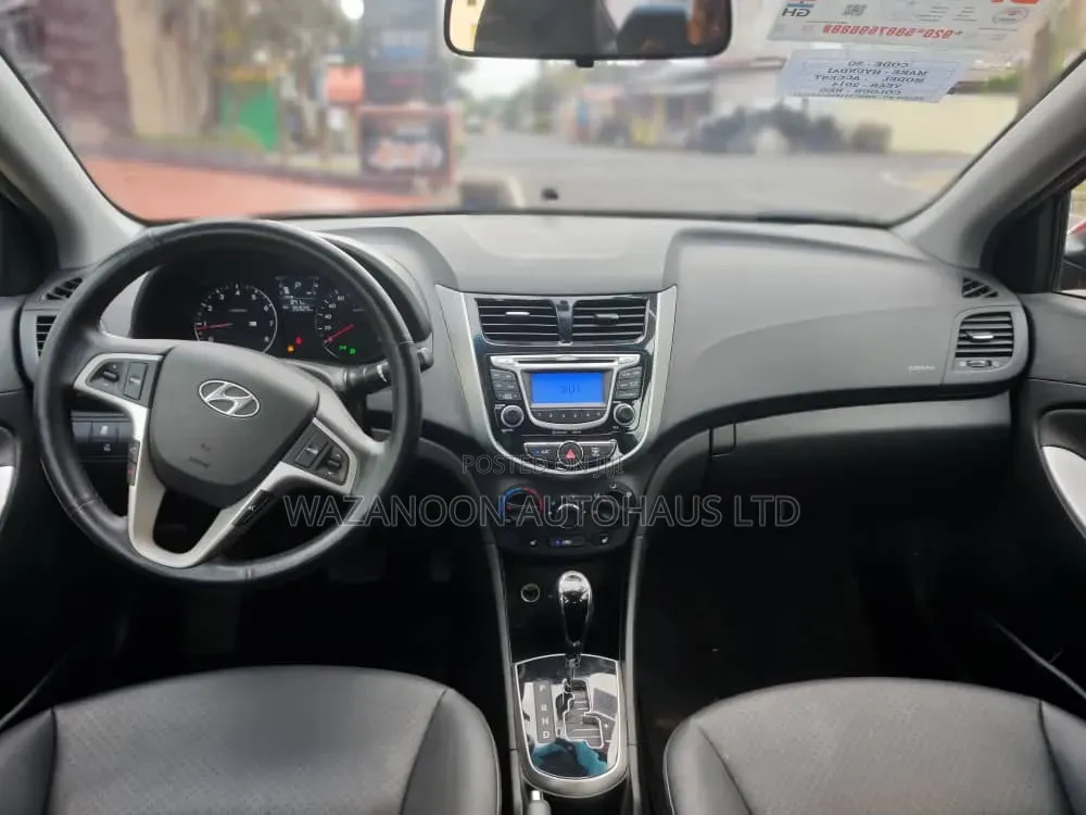 Hyundai Accent 2014 Red