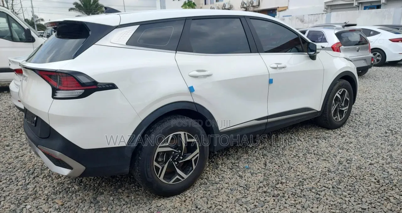 Kia Sportage 2022 White