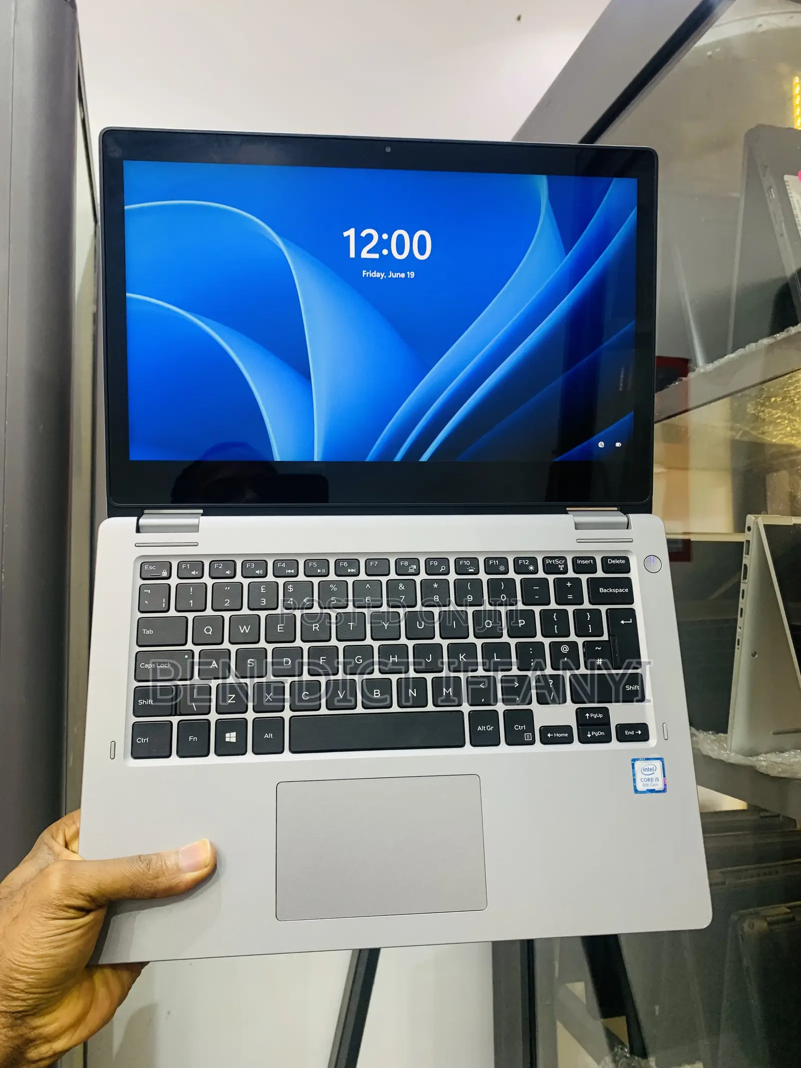 Laptop Dell Latitude 3310 8GB Intel Core i5 SSD 256GB