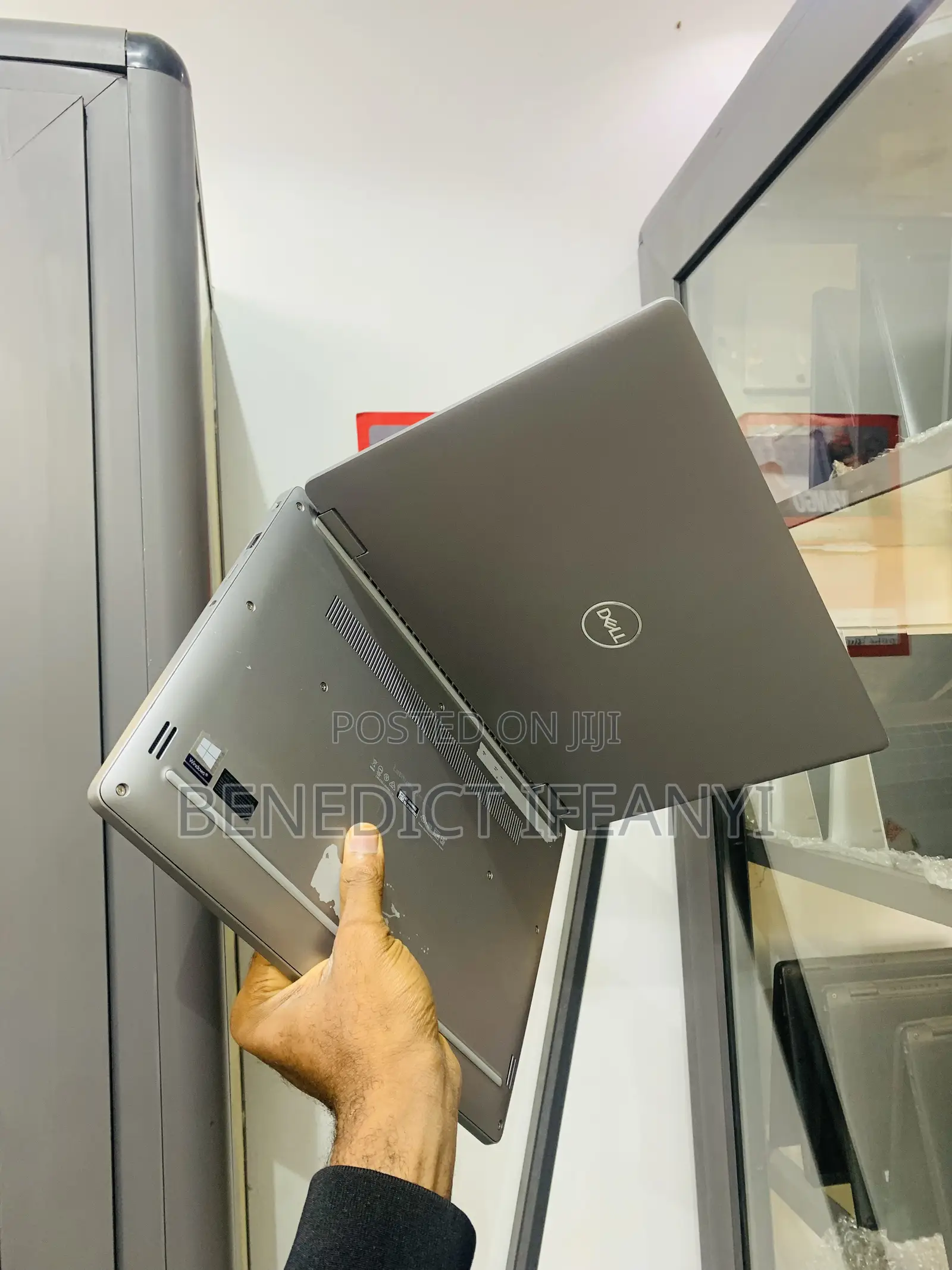 Laptop Dell Latitude 3310 8GB Intel Core i5 SSD 256GB
