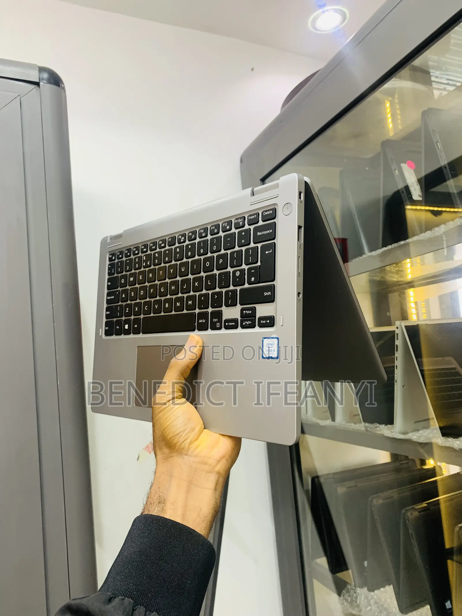 Laptop Dell Latitude 3310 8GB Intel Core i5 SSD 256GB