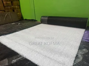 Grass Carpet White