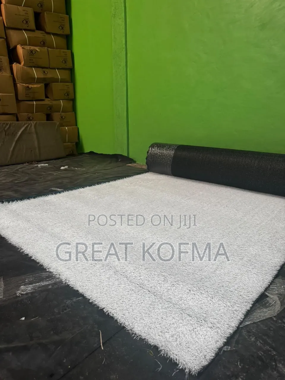 Grass Carpet White