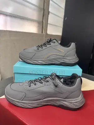 Fashion/Shoe