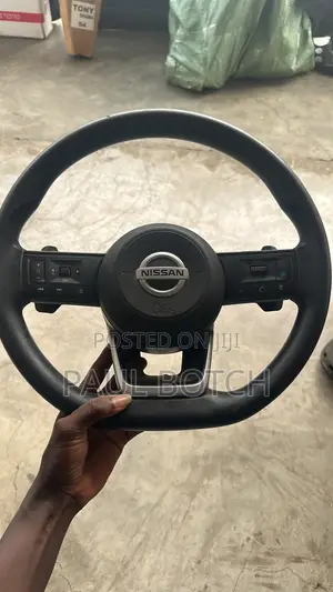 Nissan Rogue/Qashqai 2021-2025 Steering Wheel