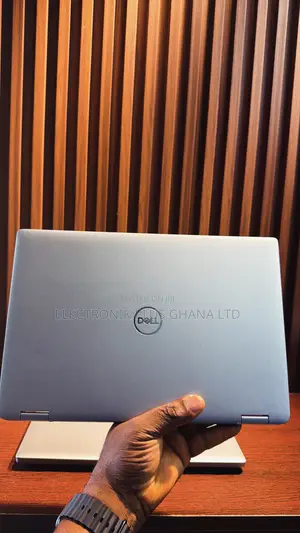 Laptop Dell Latitude 5320 16GB Intel Core i7 SSD 512GB
