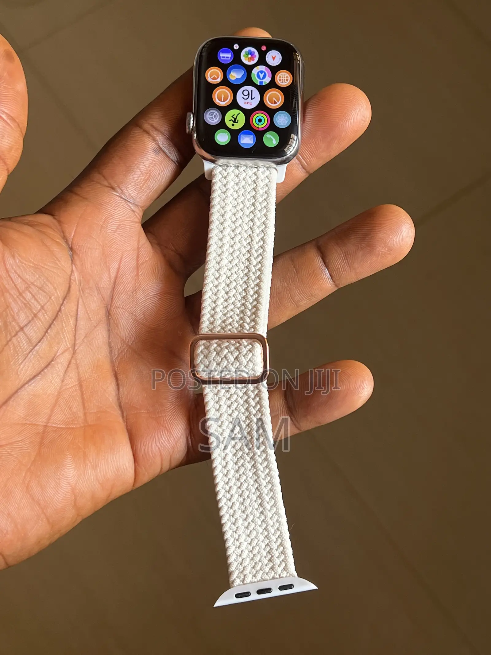 Apple Watch Series 7 45mm Stainless Steel Cellular