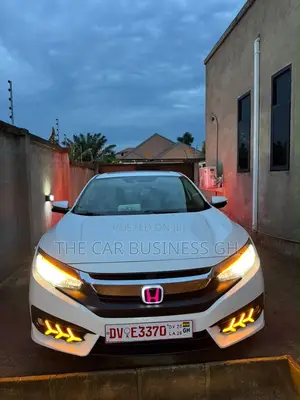 Honda Civic Touring Sedan 2018 White