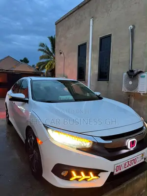 Honda Civic Touring Sedan 2018 White