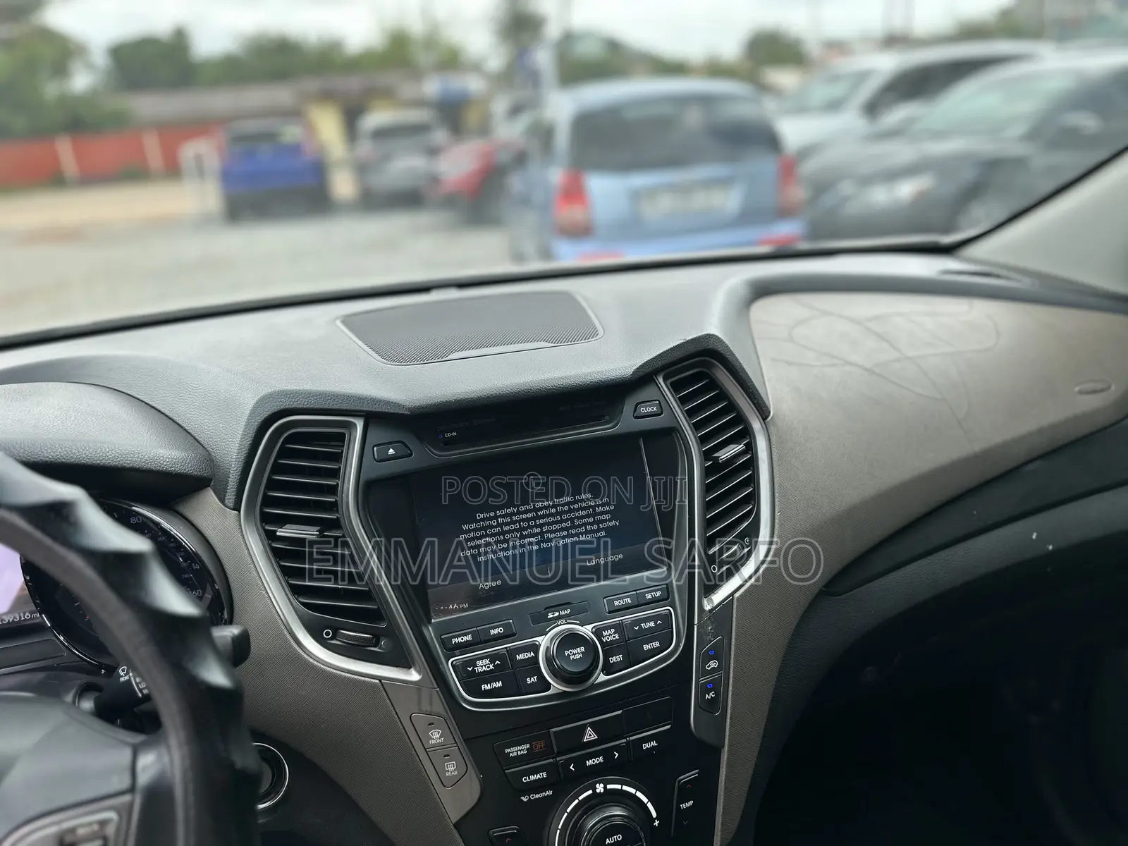 Hyundai Santa Fe Limited 4dr SUV (3.3L 6cyl 6A) 2015 White