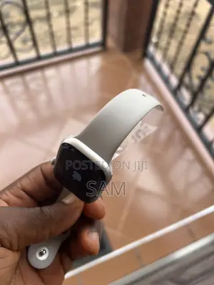 Apple Watch Series 8 45mm