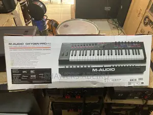 M-Audio M-Audio Pt Tith Oxygen Pro 49 Class-Ending Oxygen Pro49