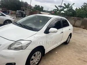 Toyota Belta 2010 White