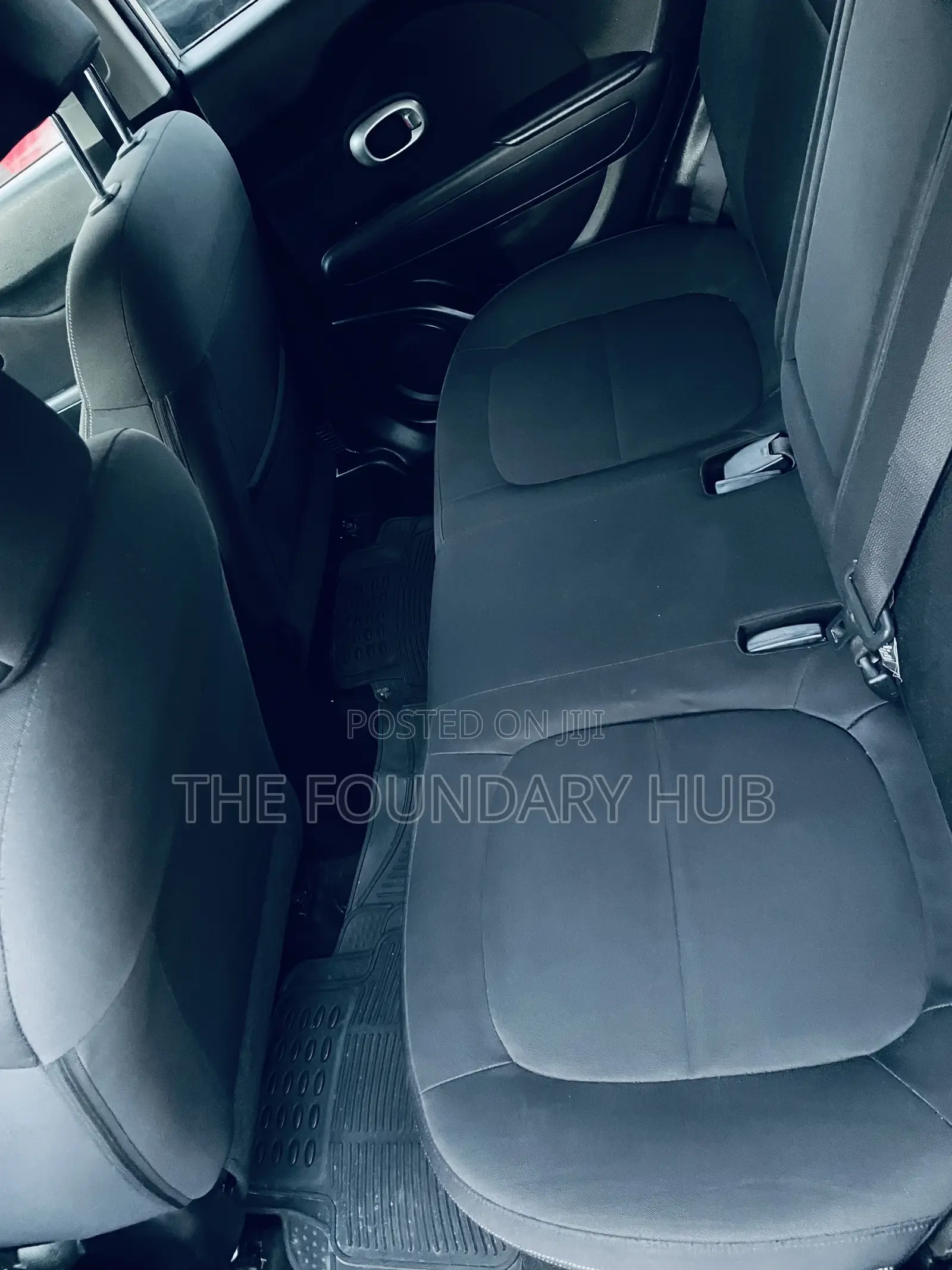 Kia Soul + 4dr Wagon (2.0L 4cyl 6A) 2014 Silver