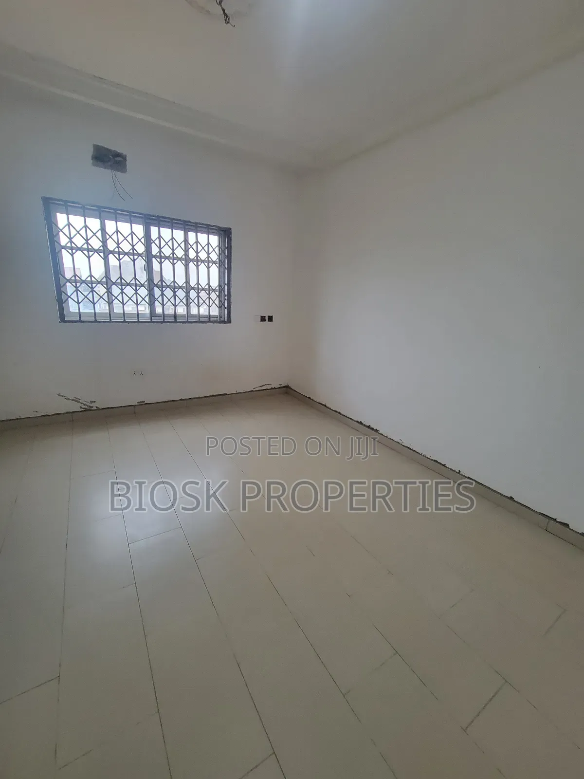 2bdrm Apartment in Biosk Properties, Malejor for rent
