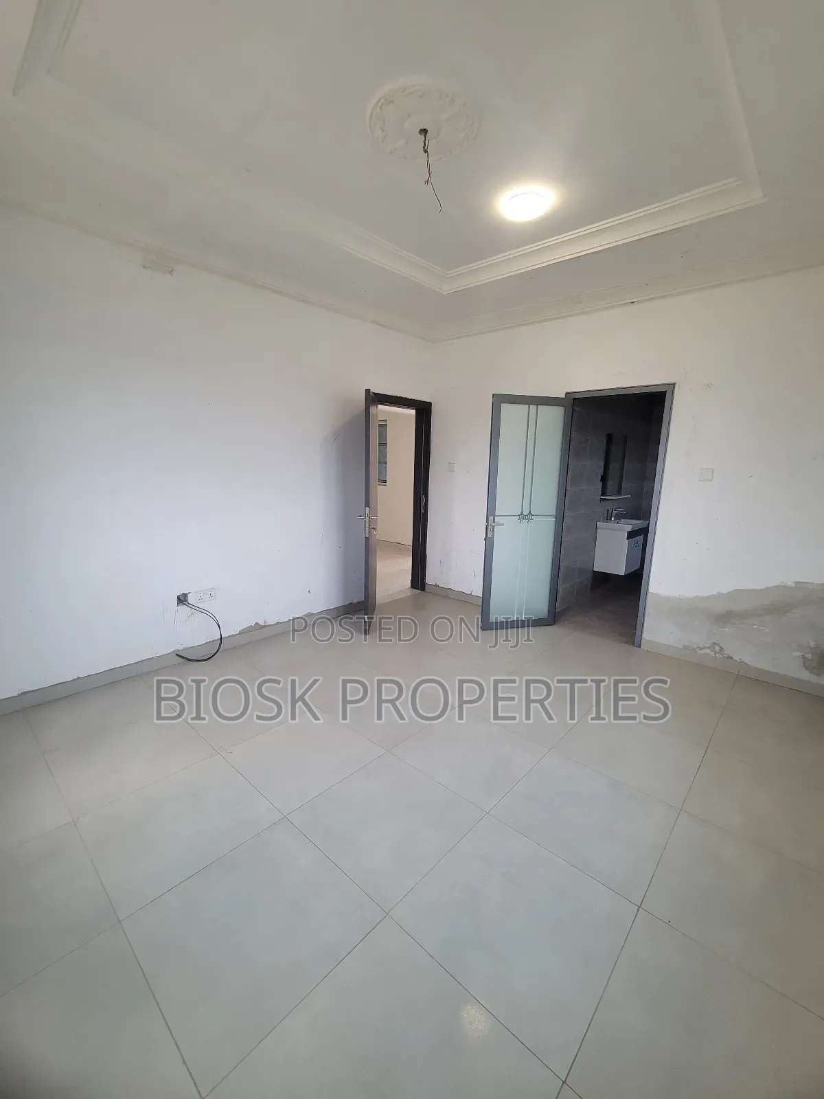 2bdrm Apartment in Biosk Properties, Malejor for rent