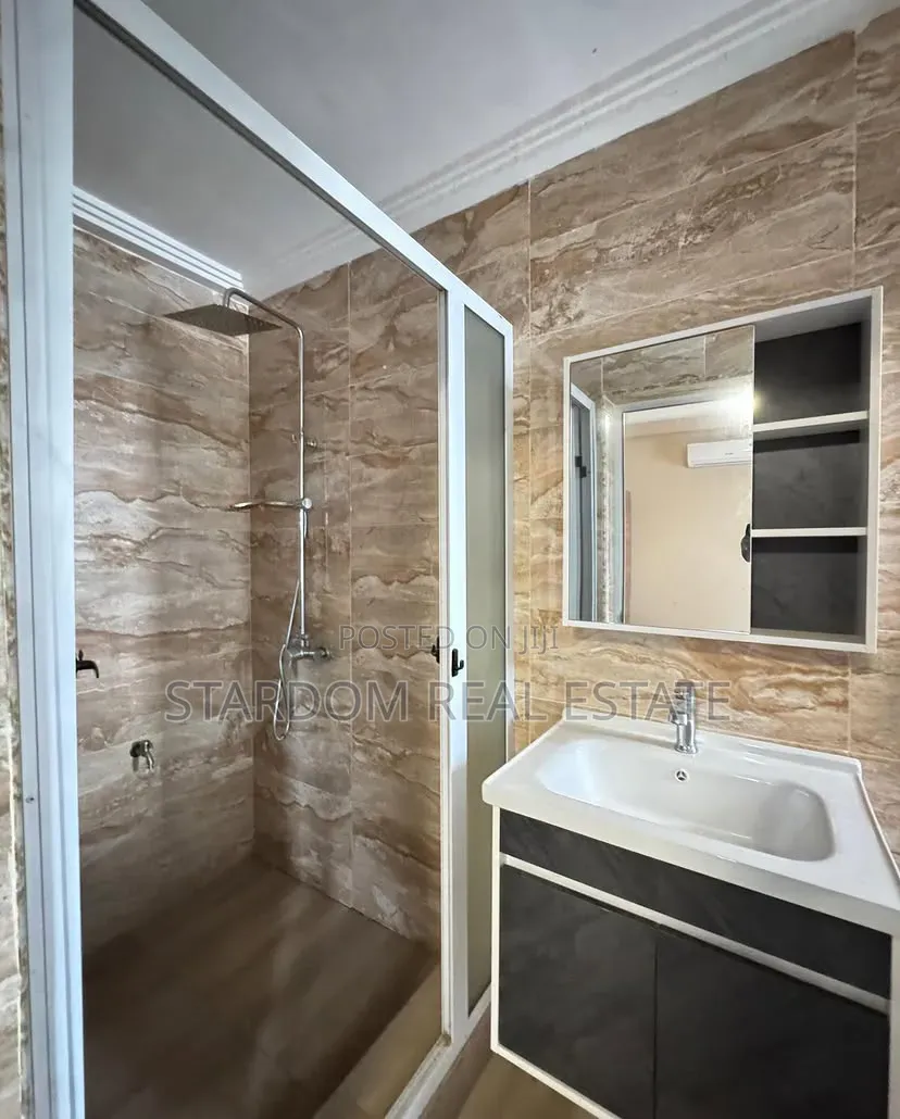 1bdrm Apartment in East Legon, American House for rent