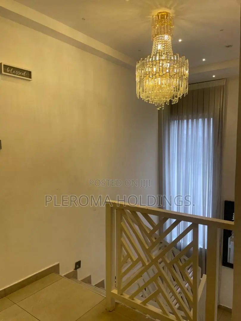 3bdrm Duplex in Oyarifa for sale