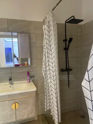3bdrm Duplex in Oyarifa for sale