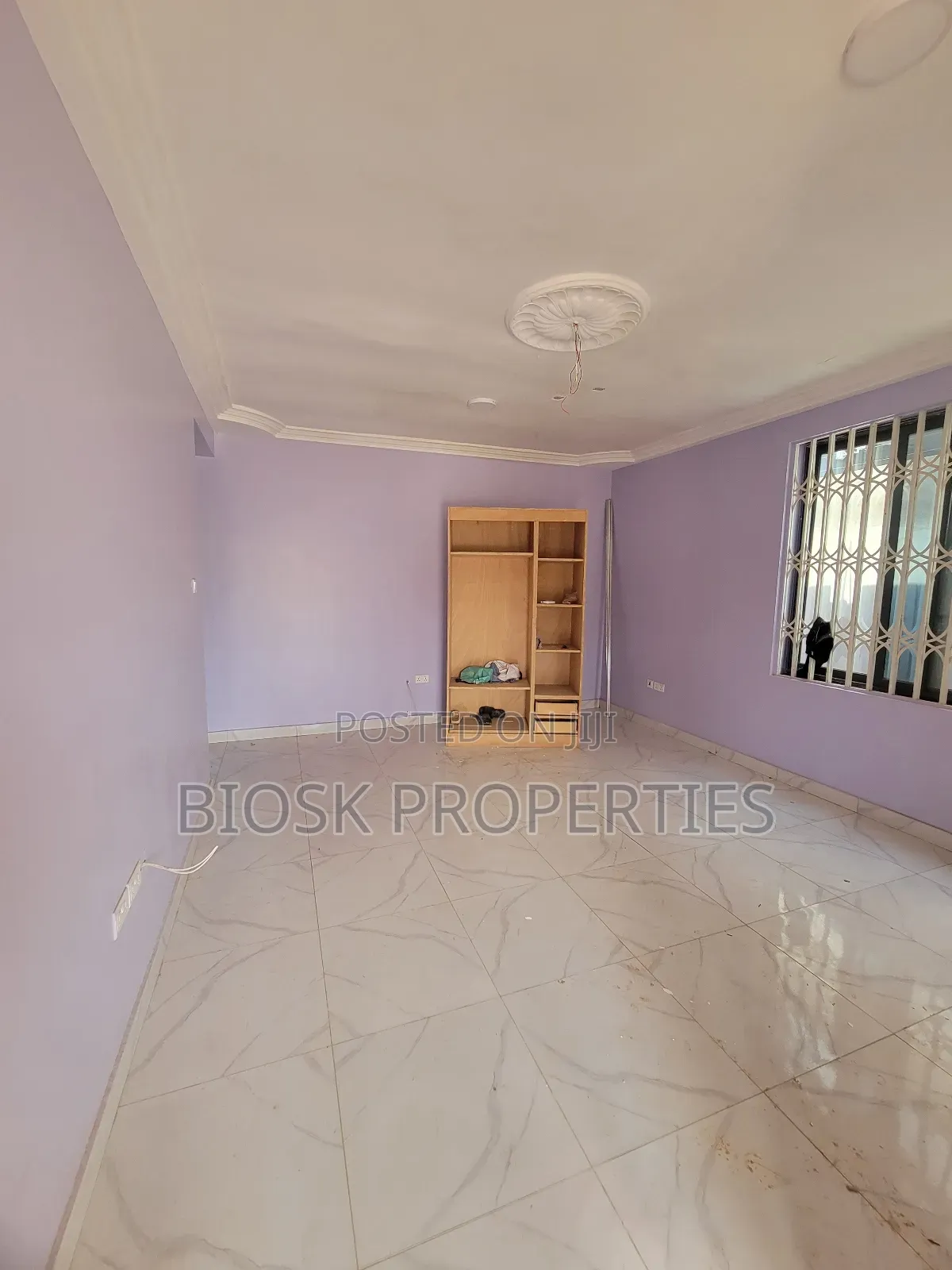 3bdrm House in Biosk Properties, Malejor for rent