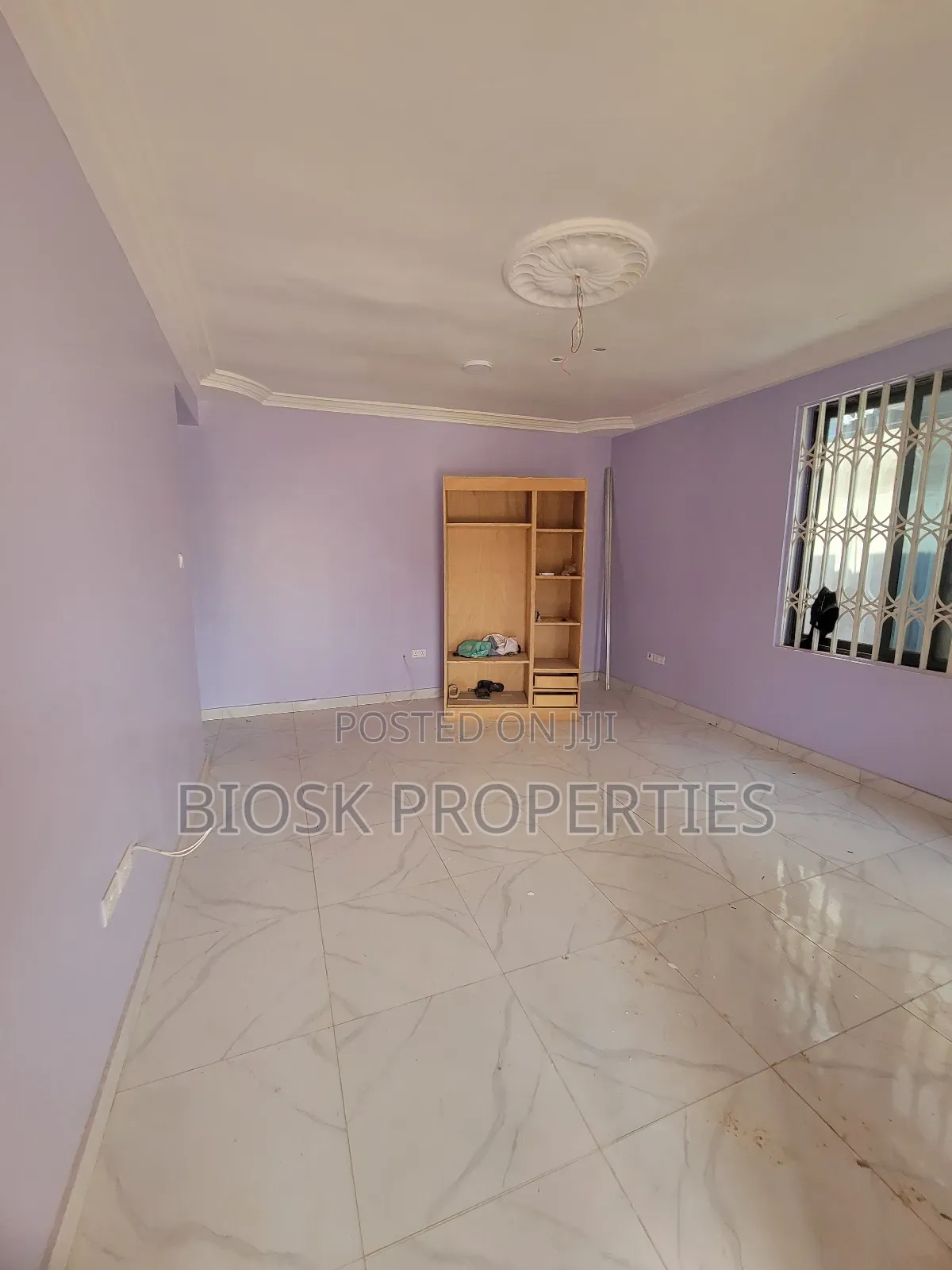 3bdrm House in Biosk Properties, Malejor for rent