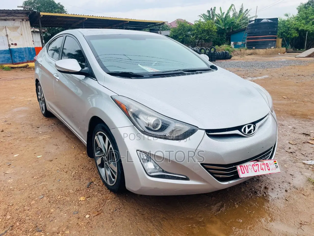 Hyundai Elantra Limited 4dr Sedan (1.8L 4cyl 6A) 2015 Silver