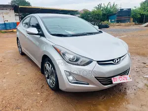 Hyundai Elantra Limited 4dr Sedan (1.8L 4cyl 6A) 2015 Silver