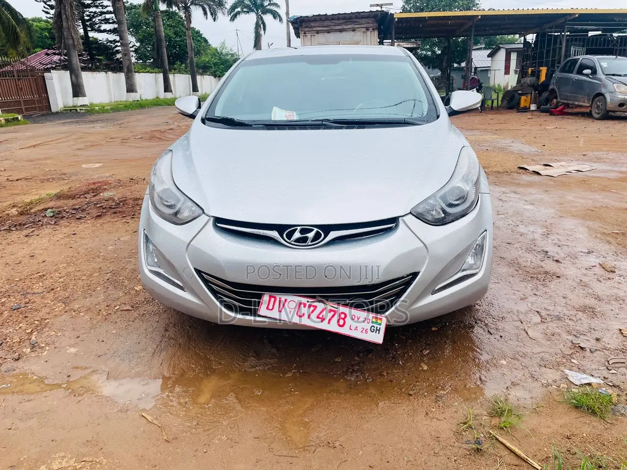 Hyundai Elantra Limited 4dr Sedan (1.8L 4cyl 6A) 2015 Silver