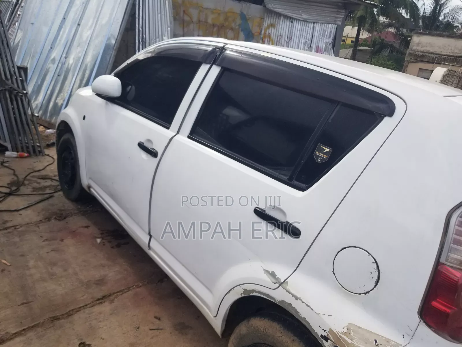 Toyota Passo 1.0 AWD 2012 White