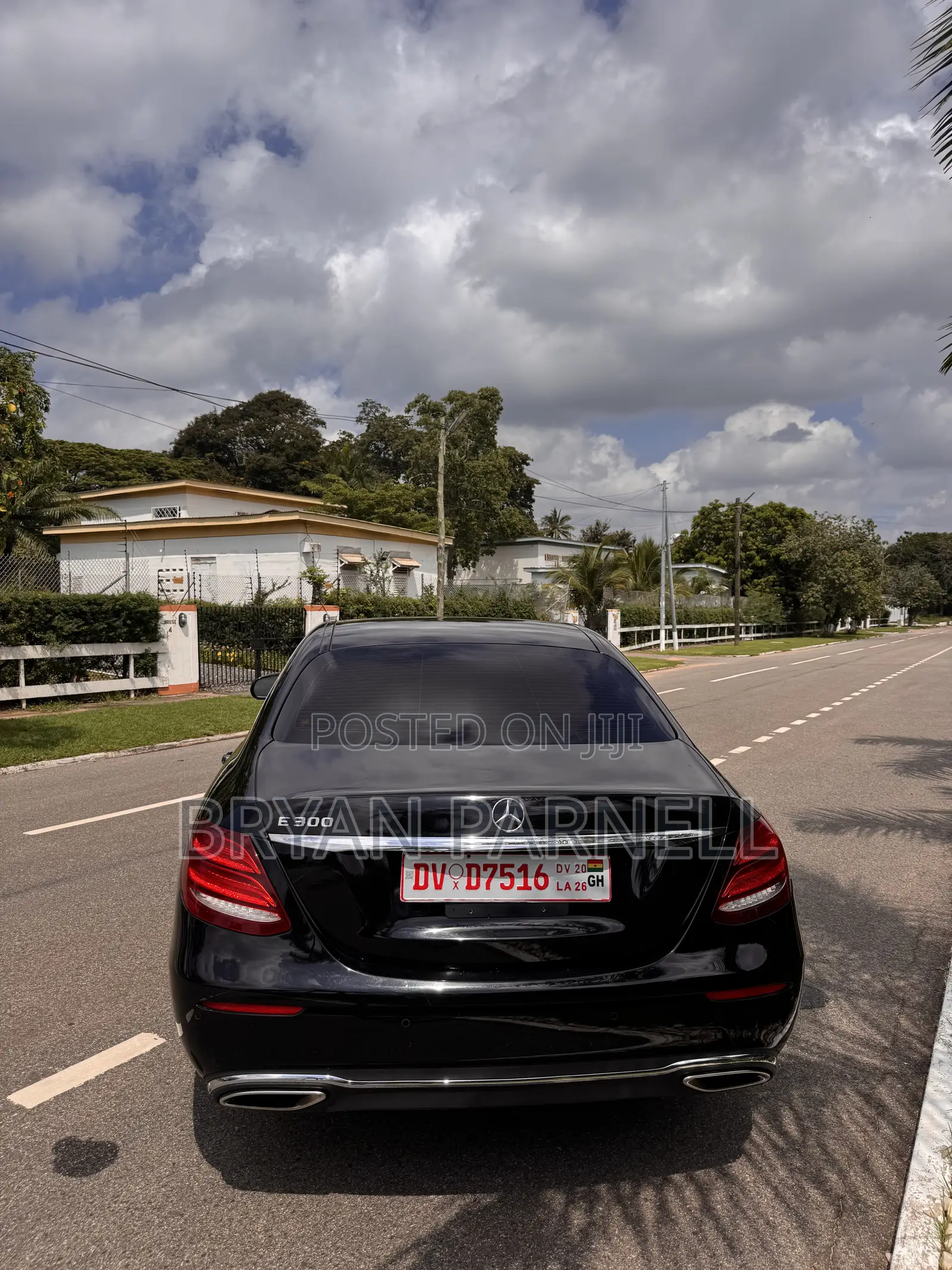 Mercedes-Benz E300 2019 Black