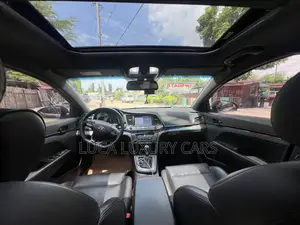 Hyundai Elantra Sport 2018 Gray