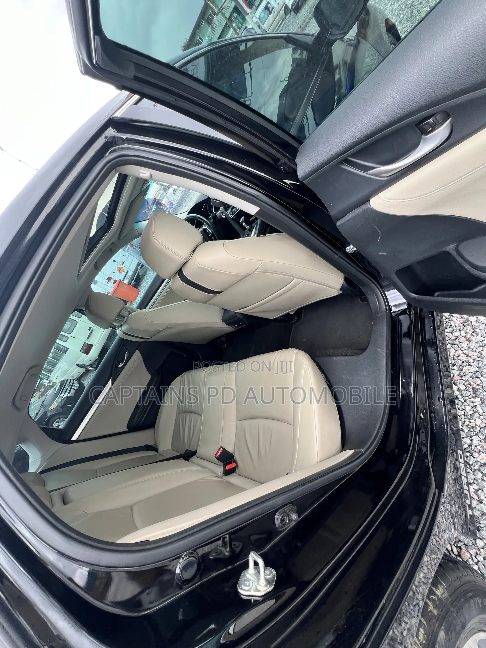 Honda Civic Touring 4dr Sedan (1.5L 4cyl) 2017 Black