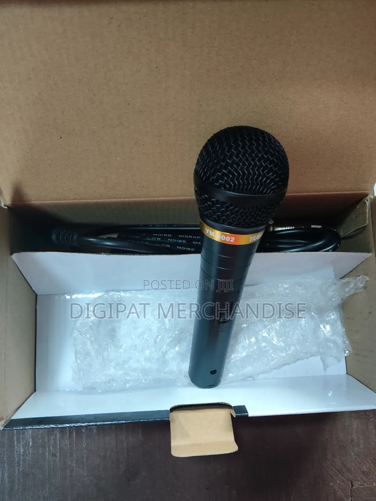 Yahama Ym-9002 Dynamic Microphone