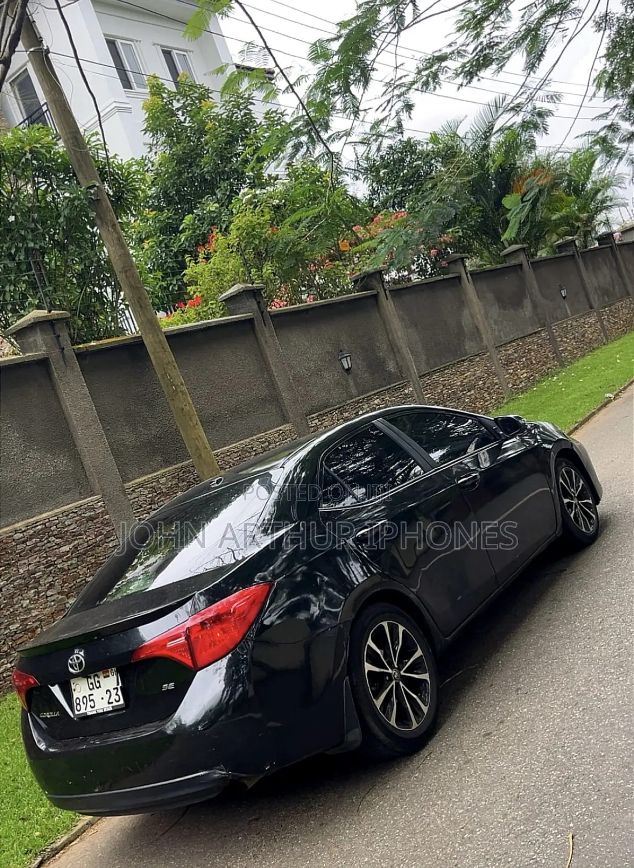 Toyota Corolla S w/Special Edition Pkg (1.8L 4cyl CVT) 2016 Black