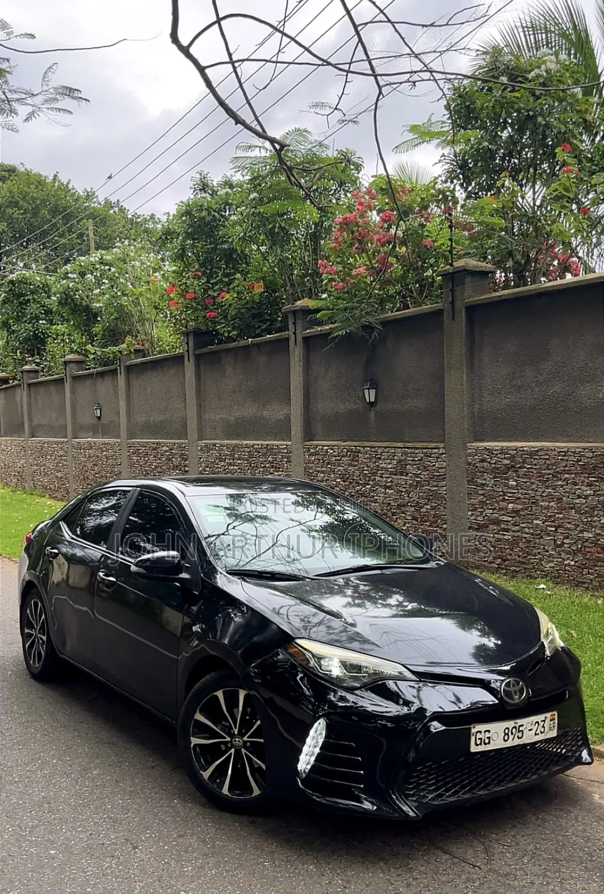 Toyota Corolla S w/Special Edition Pkg (1.8L 4cyl CVT) 2016 Black