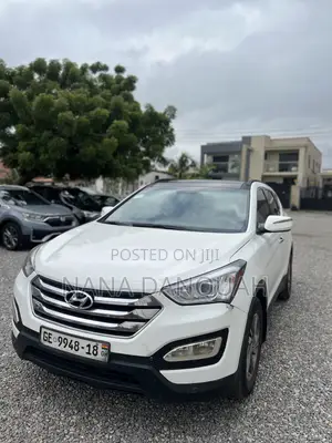 Hyundai Santa Fe 2014 White