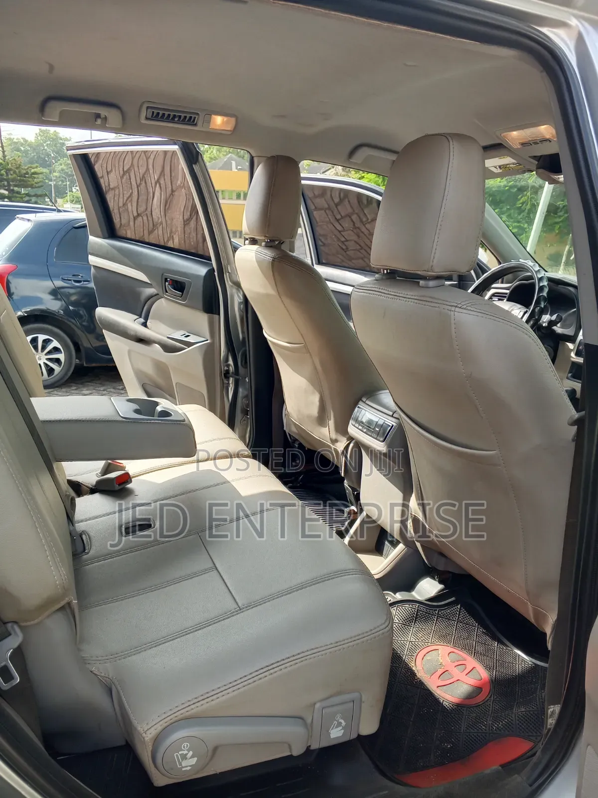 Toyota Highlander 2019 Silver