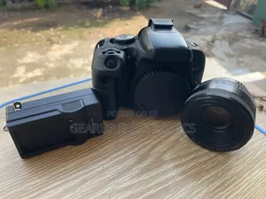 Canon Eos 800d DSLR Camera + 50mm Lens