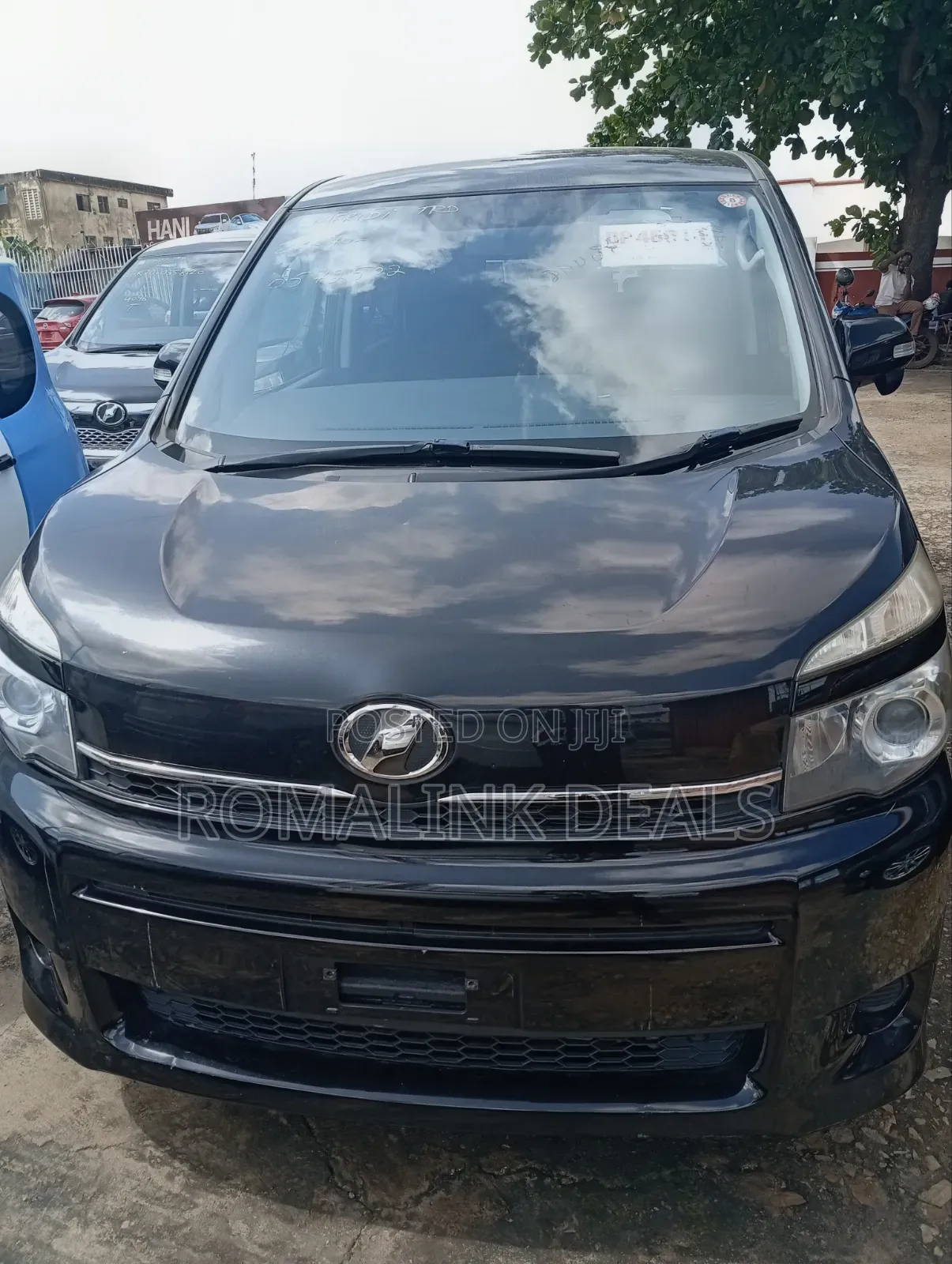 Toyota Voxy 2010 Black