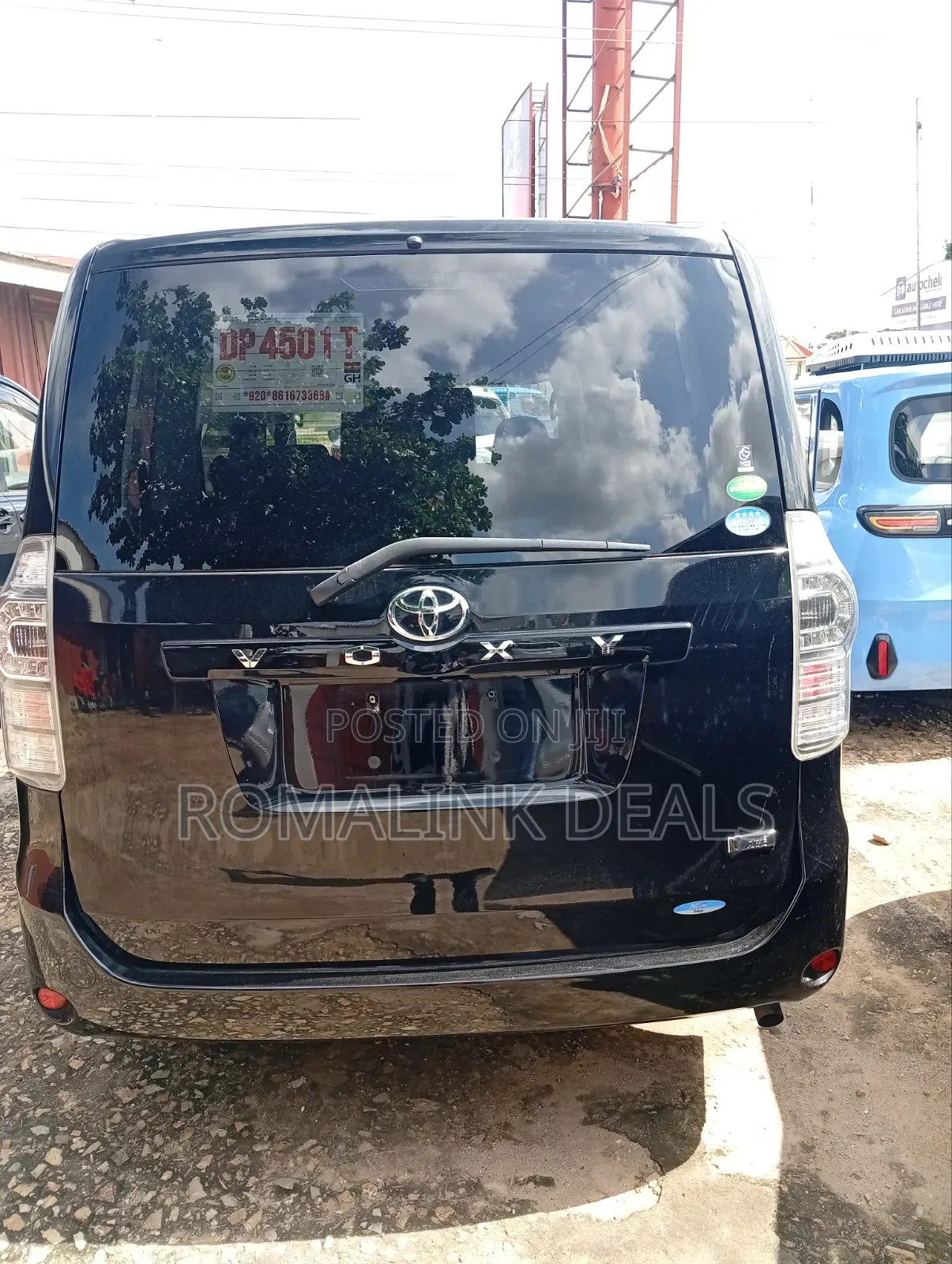 Toyota Voxy 2010 Black