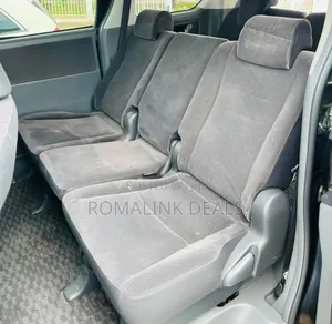 Toyota Voxy 2010 Black