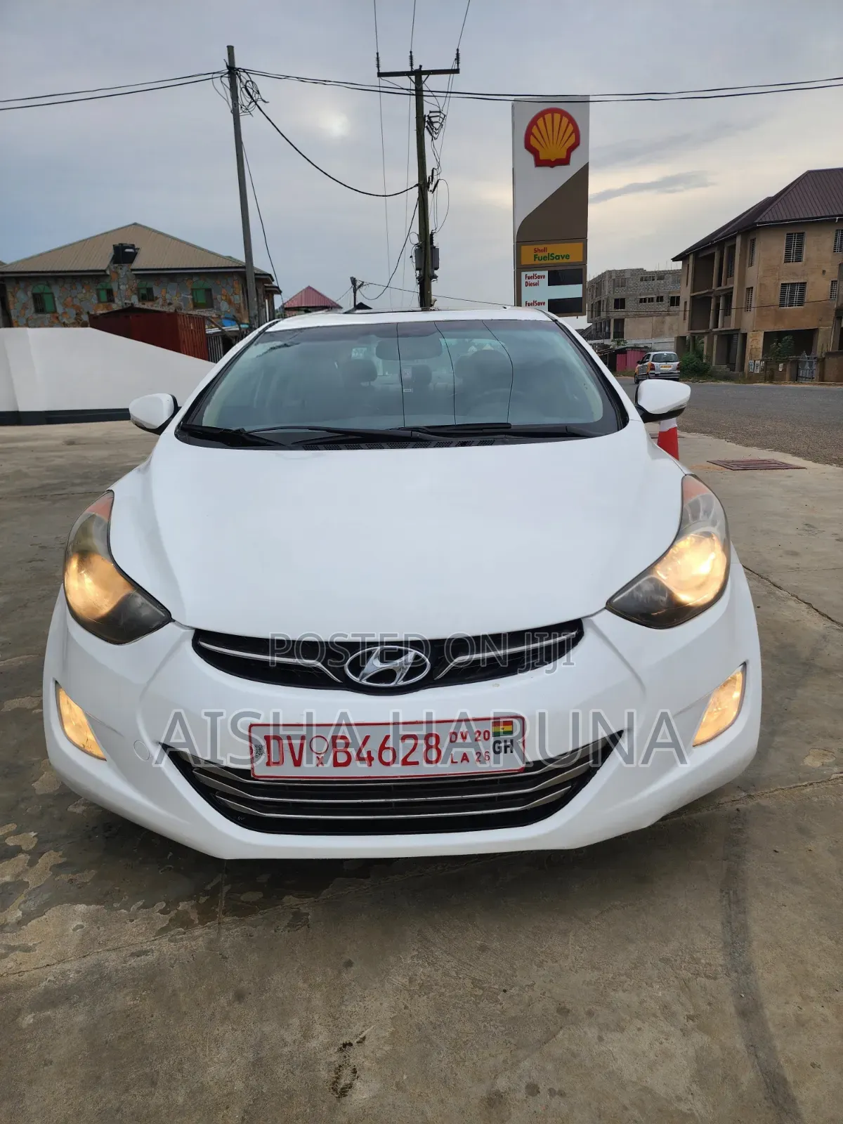 Hyundai Elantra Limited Sedan FWD (1.8L 4cyl 6A) 2013 White