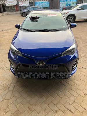 Toyota Corolla SE (1.8L 4cyl 2A) 2019 Blue