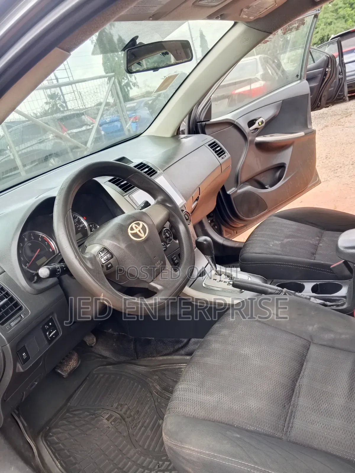 Toyota Corolla 2013 Gray