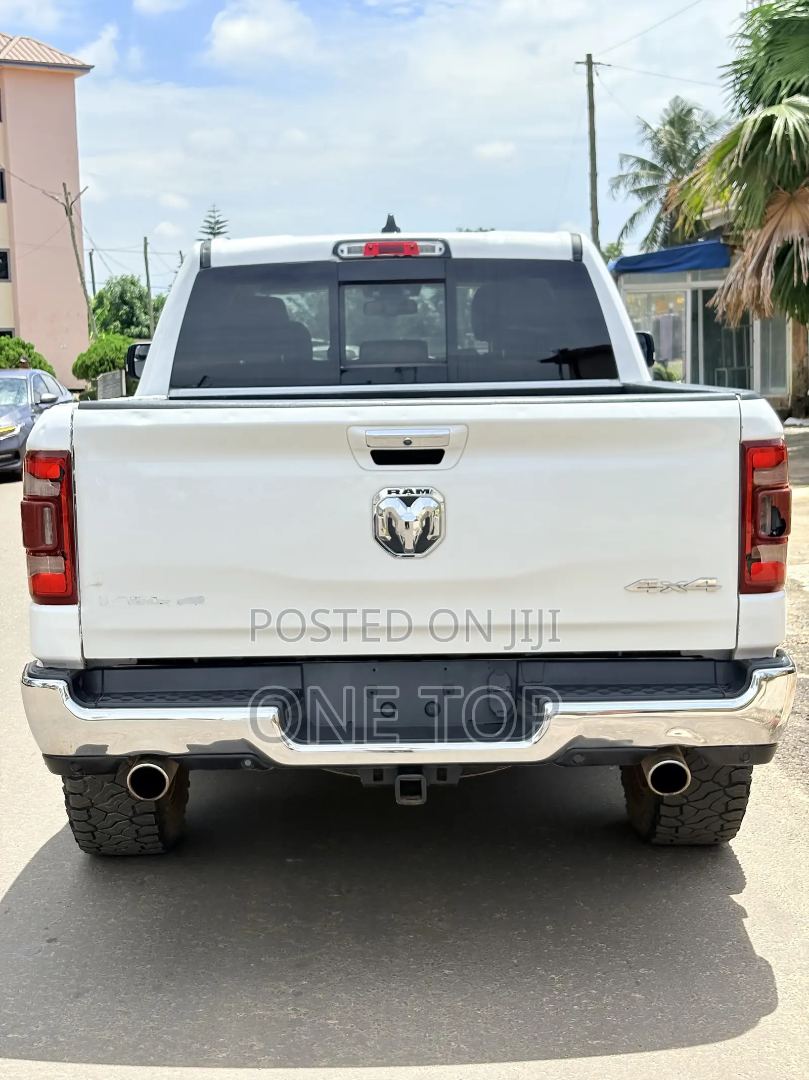RAM 1500 2020 White