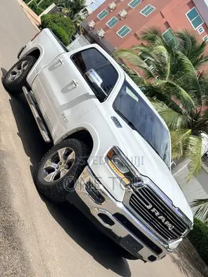 RAM 1500 2020 White